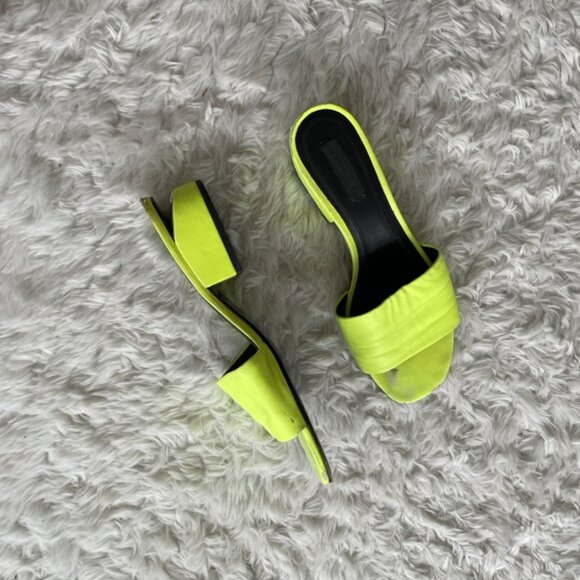 Alexander Wang Lou Neon Yellow Leather Slide Sandals size US 8/EU 38 - Picture 8 of 9